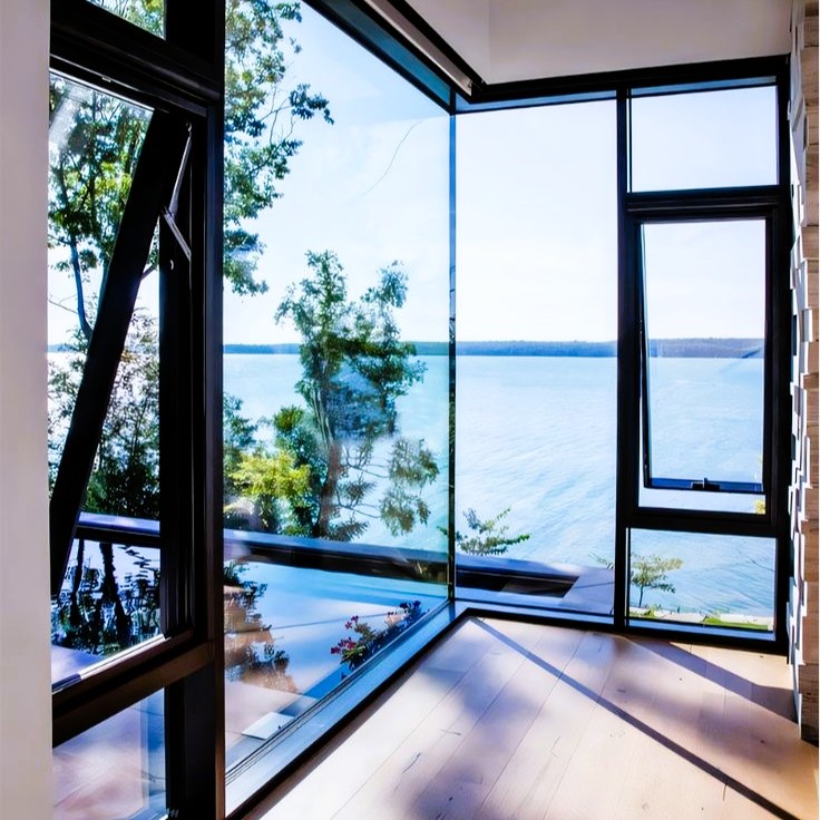 عایق‌بندی در پنجره لولایی