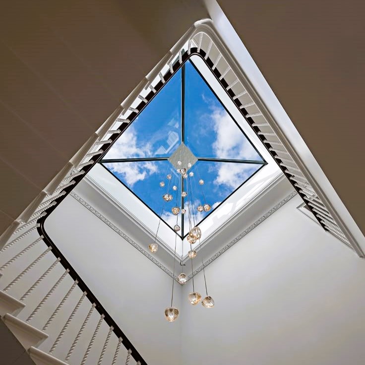 نورپردازی طبیعی با اسکای لایت